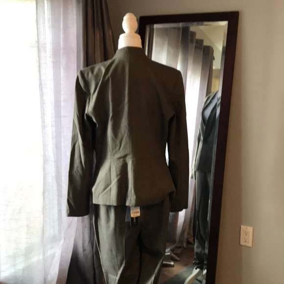 Brand new suit with tags. - Picture 2 of 7